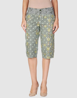 CUSTO BARCELONA 3/4-length shorts - Item 36199103