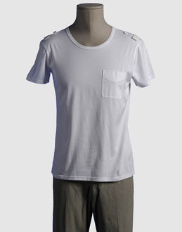 ORLANDO - TOPS - T-shirts manches courtes sur YOOX.COM