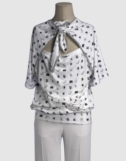 SUPERNOVA - TOPS - T-shirts manches courtes sur YOOX.COM