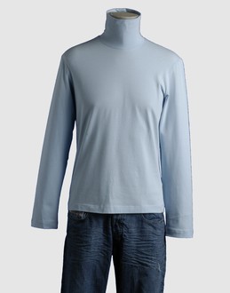 T-SKIN - TOPS - T-shirts manches longues sur YOOX.COM