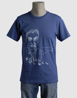 SURFACE TO AIR - TOPS - T-shirts manches courtes sur YOOX.COM