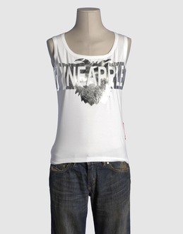 BIKKEMBERGS - TOPS - T-shirts sans manches sur YOOX.COM