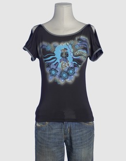 DIESEL - TOPS - T-shirts manches courtes - SUR YOOX.COM