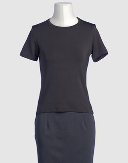 ROSSOPURO - TOPS - T-shirts manches courtes sur YOOX.COM