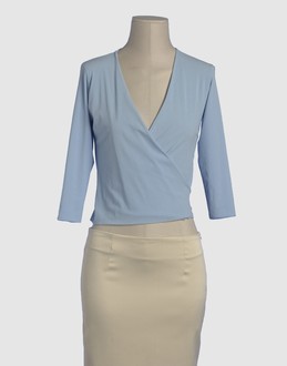 ALMERIA - TOPS - T-shirts manches longues sur YOOX.COM