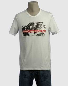 APOLLO - TOPS - T-shirts manches courtes sur YOOX.COM