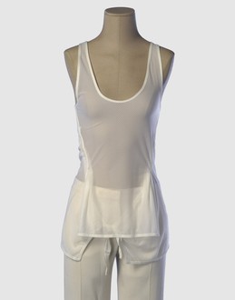 SUPERNOVA - TOPS - T-shirts sans manches sur YOOX.COM