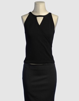 WOOD - TOPS - Tops sur YOOX.COM