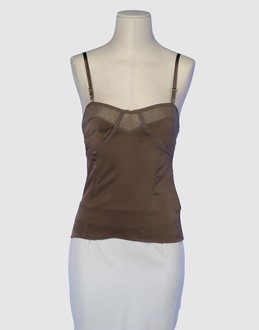 Obrázek “http://imgs.yoox.biz/37/370424621Y_2.jpg” nelze zobrazit, protože obsahuje chyby.