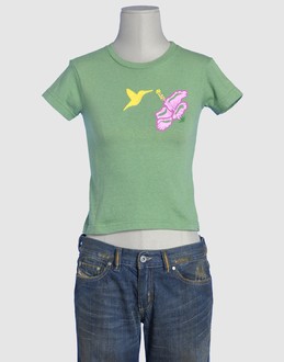 LEFT FIELD - TOPS - T-shirts manches courtes sur YOOX.COM