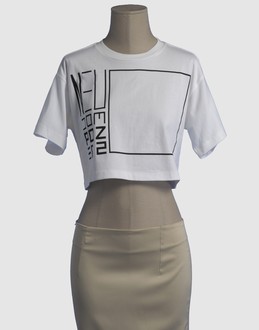 BERNHARD WILLHELM - TOPS - T-shirts manches courtes sur YOOX.COM