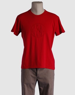 COMFORT - TOPS - T-shirts manches courtes sur YOOX.COM