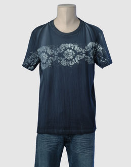 COMFORT - TOPS - T-shirts manches courtes sur YOOX.COM