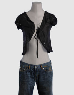 DKNY JEANS - TOPS - T-shirts manches courtes - SUR YOOX.COM