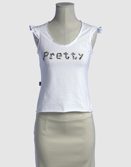 MOSCHINO JEANS - TOPWEAR - T-shirt senza maniche su YOOX.COM