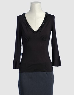 MOSCHINO JEANS - TOPS - T-shirts manches longues sur YOOX.COM