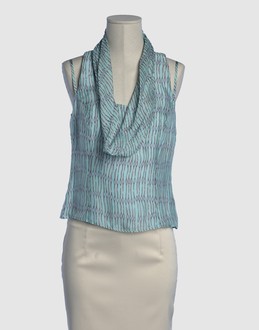 Tops - F�R - - CARACTERE -