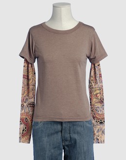 AMAL GUESSOUS - TOPS - T-shirts manches longues sur YOOX.COM