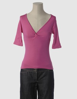 FRANCESCA FERRANTE - TOPS - T-shirts manches courtes sur YOOX.COM
