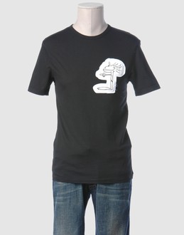 PRADA - TOPS - T-shirts manches courtes - SUR YOOX.COM