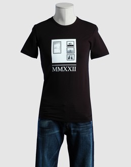 RAF SIMONS - TOPS - T-shirts manches courtes sur YOOX.COM