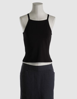 BASE - TOPS - T-shirts sans manches sur YOOX.COM
