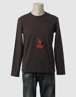 BIKKEMBERGS - TOPS - T-shirts manches longues - SUR YOOX.COM