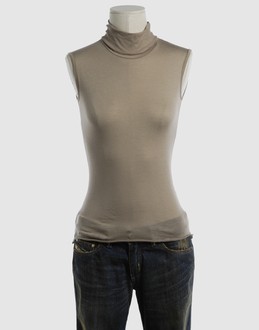 T-SKIN - TOPWEAR - T-shirt senza maniche su YOOX.COM