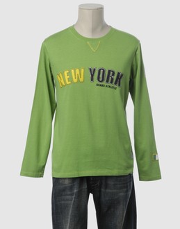 BASILE - TOPS - T-shirts manches longues sur YOOX.COM