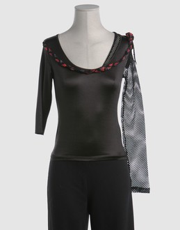 MET - TOPS - T-shirts manches longues sur YOOX.COM