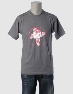 UMBRO BY KIM JONES - TOPS - T-shirts manches courtes sur YOOX.COM
