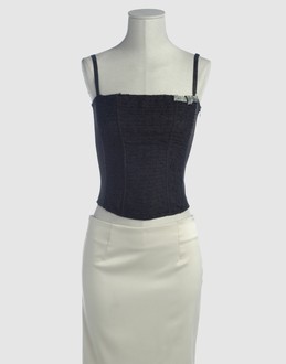 VDP COLLECTION - TOPS - Tops sur YOOX.COM
