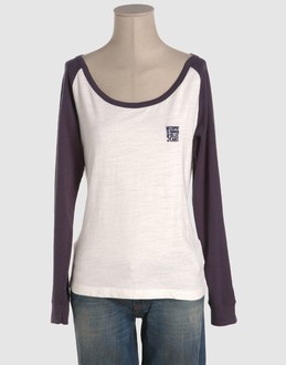 MELTIN POT - TOPS - T-shirts manches longues sur YOOX.COM