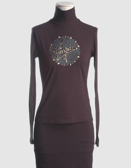VIRGIN - TOPS - T-shirts manches longues sur YOOX.COM