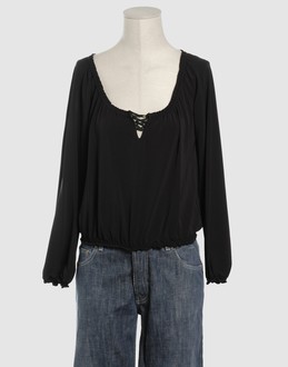 PF PAOLA FRANI - TOPWEAR - T-shirt maniche lunghe su YOOX.COM