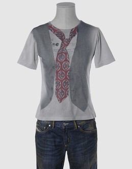 JOE RIVETTO - TOPS - T-shirts manches courtes sur YOOX.COM