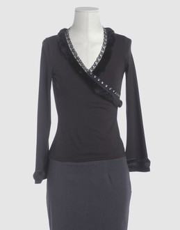 SINEQUANONE - TOPS - T-shirts manches longues sur YOOX.COM