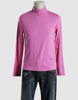 MAS_Q - TOPS - T-shirts manches longues sur YOOX.COM