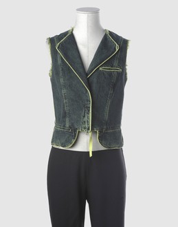 MARTIN MARGIELA 6 - TOPWEAR - Tops su YOOX.COM