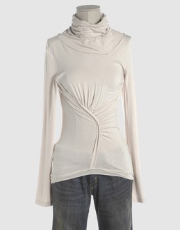 TIM VAN STEENBERGEN - TOPS - T-shirts manches longues sur YOOX.COM
