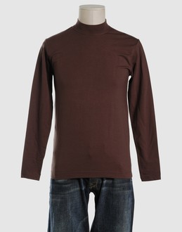 OFFICINE ONE JEANS - TOPS - T-shirts manches longues sur YOOX.COM