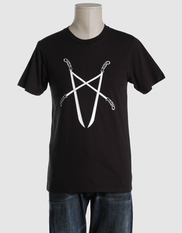 SURFACE TO AIR - TOPS - T-shirts manches courtes sur YOOX.COM