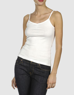 PLUM - PLUM - TOPS - Tops - sur YOOX.COM