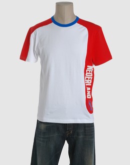 BIKKEMBERGS - メンズ - トップス - T シャツ on YOOX.COM