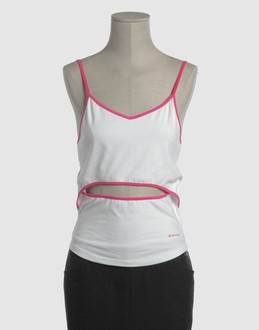 Confronta prezzi Kocca jeans topwear tops su yoox.com