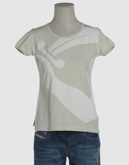 VIVIENNE WESTWOOD ANGLOMANIA - Women - TOPS & TEES - Short sleeve t-shirts on YOOX.COM