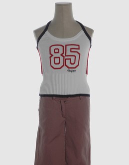 TOMMY HILFIGER - �K�[���Y - �g�b�v�X - �J�b�g�\�[ on YOOX.COM 