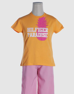 TOMMY HILFIGER - �K�[���Y - �g�b�v�X - T �V���c on YOOX.COM 