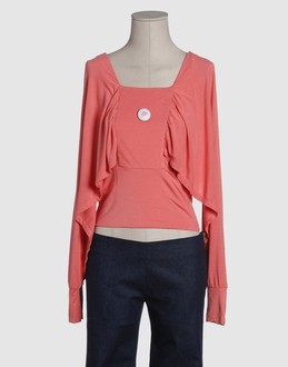 FORNARINA - TOPS - T-shirts manches longues - sur YOOX.COM