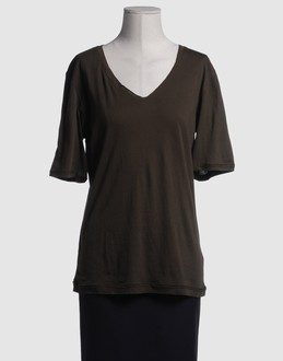 Jersey - V-neckline - Slashed detailing -
